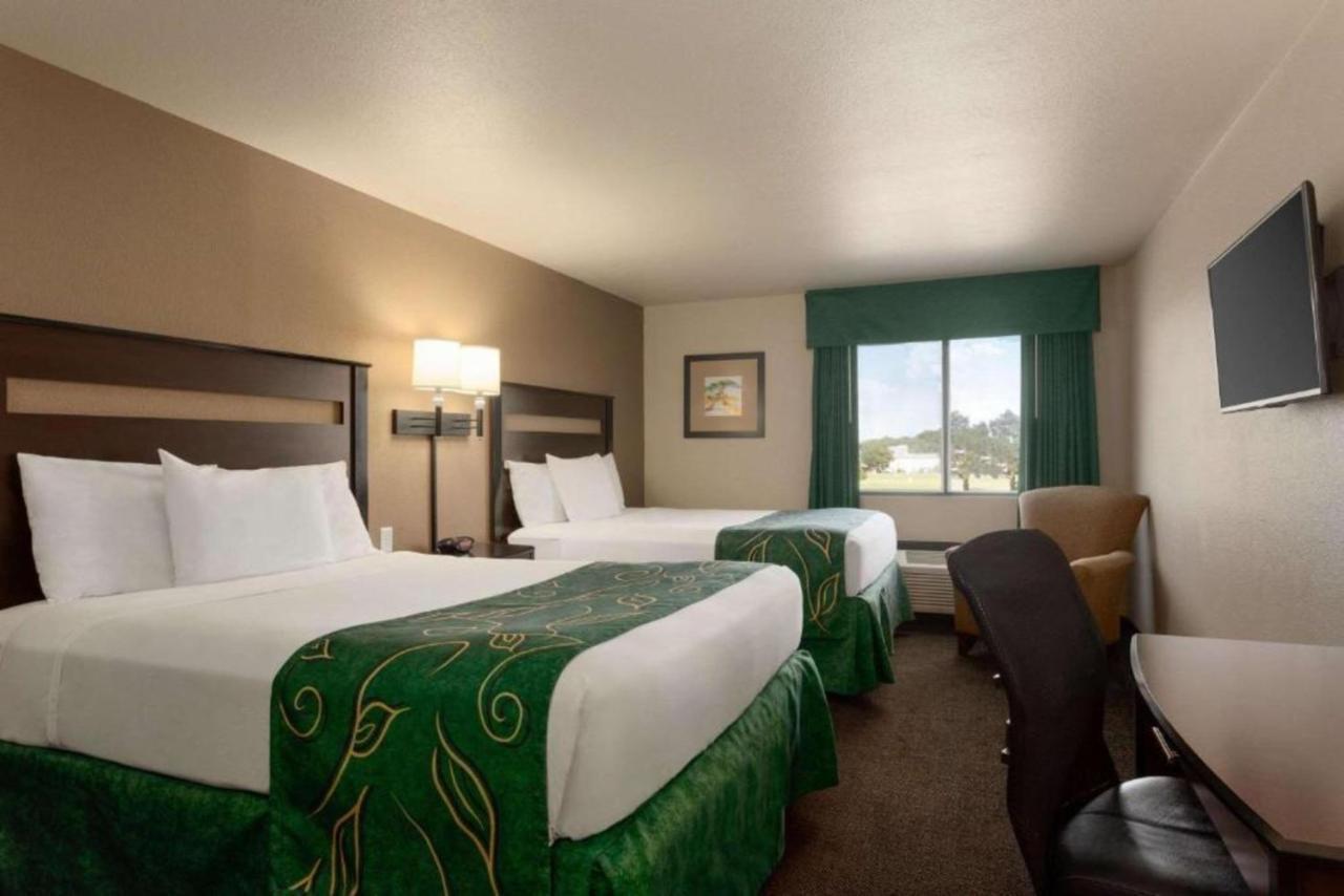 Baymont By Wyndham Wellington Hotell Eksteriør bilde